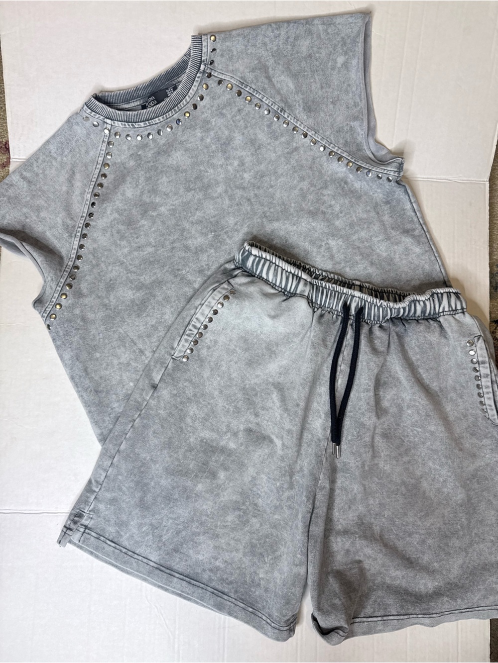 Women's Gray Stud-Trim Pull-On Sweatshorts and Top Set